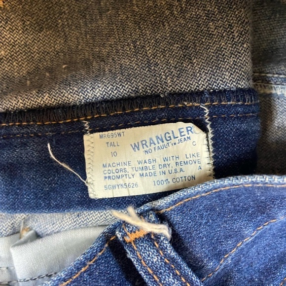 Women’s Vintage Wrangler Tall 10 Jean - Picture 8 of 15